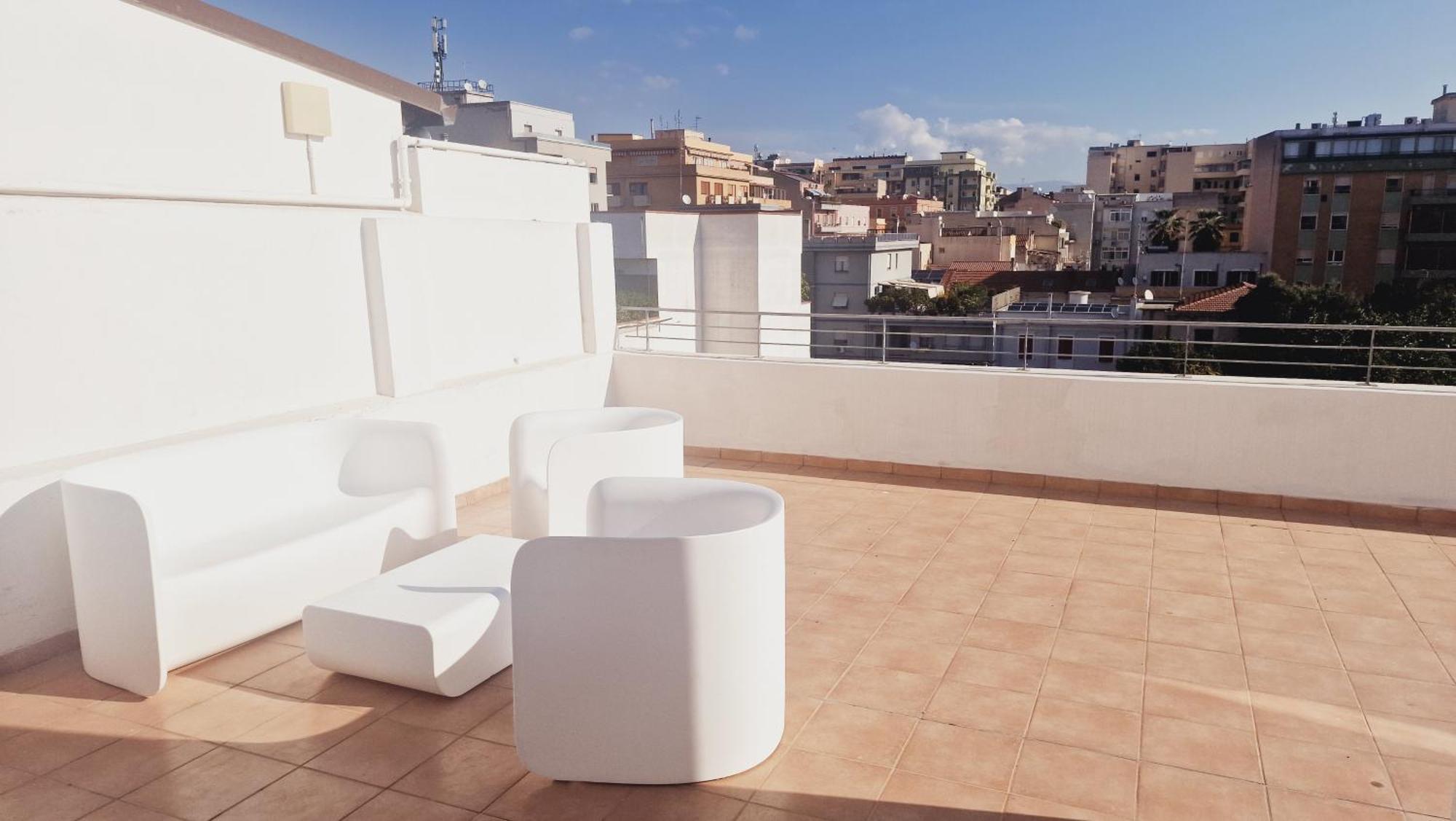 Апартаменты Greta House San Benedetto Кальяри Экстерьер фото